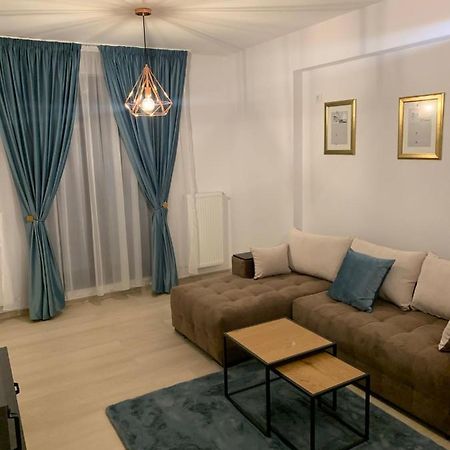Luxury Studio Bucharest Luaran gambar