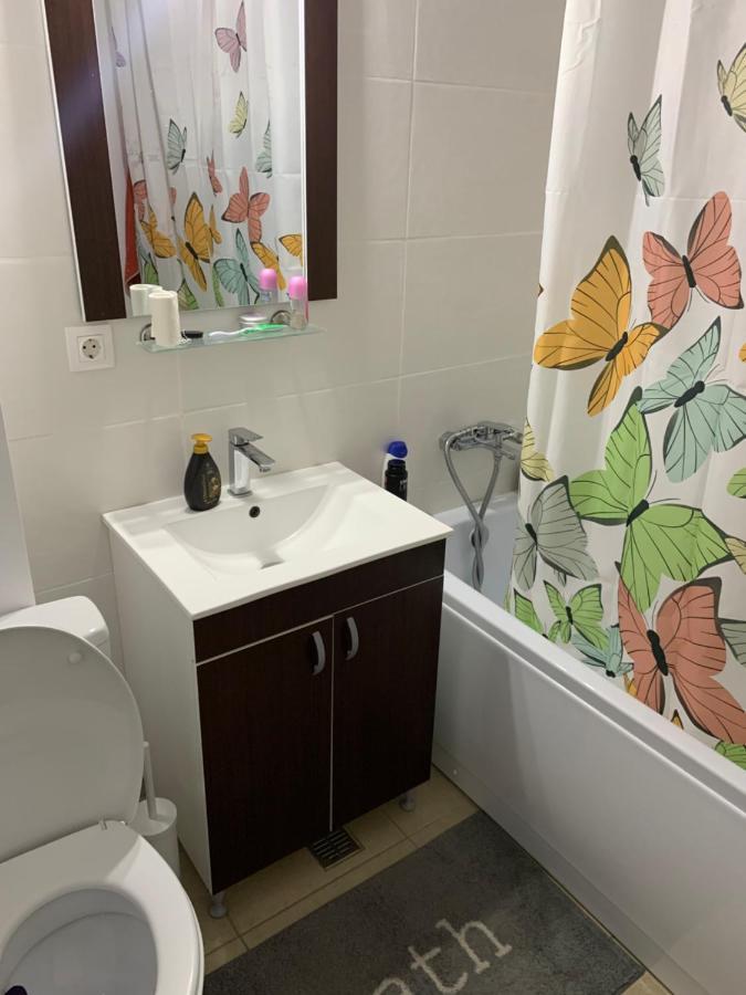 Luxury Studio Bucharest Luaran gambar